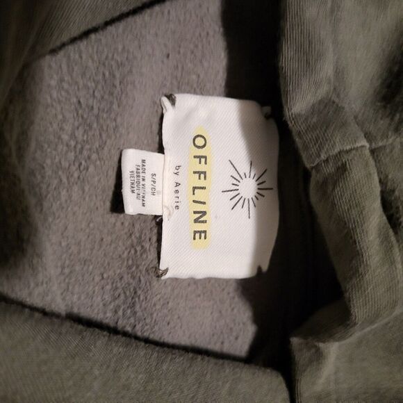 Offline by Aerie Casual Comfort Hoodie with Side Pockets, Thumb Holes Size Small - Picture 6 of 8